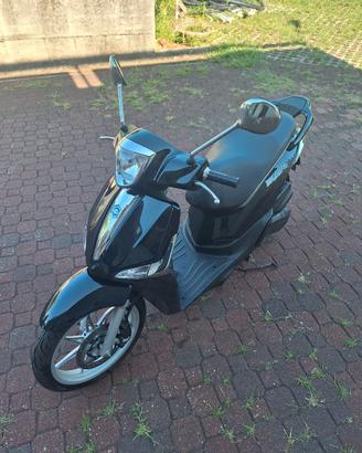 Piaggio Liberty 50cc (06/2023) - 1672Km