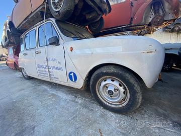 Ricambi muso portellone renault 4