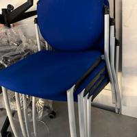 SEDIE PLASTICA E IMBOTTITE IMPILABILI