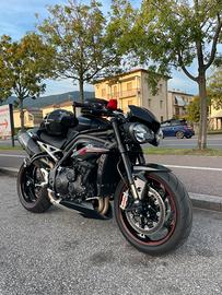 Triumph Speed Triple 1050 rs