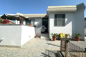 VILLA SINGOLA A CASTEL VOLTURNO