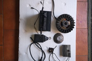 Kit montaggio Fari Lucas Lambretta