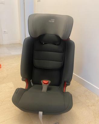 Britax Romer Advansafix IV R