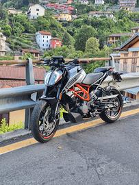 Ktm duke 125