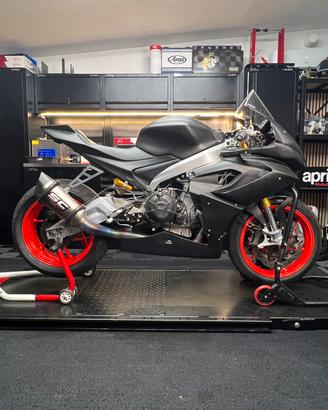 Aprilia RS660 (pista)