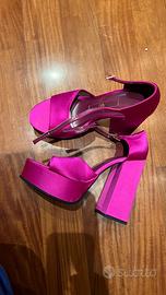 Sandali Zara fucsia satinati con plateau – taglia