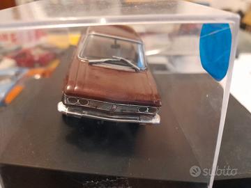 Fiat 130 Modellino Scala 1_43 