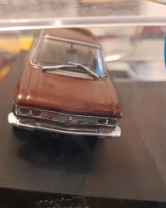 Fiat 130 Modellino Scala 1_43 