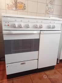 piano cottura 4 fuochi + forno 