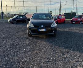 Renault Clio 1.2 16V 3 porte Le Iene