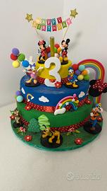 Torta finta per compleanno