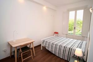 Ampia camera con bagno e balcone privati