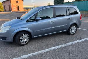 Opel Zafira 1.6 metano