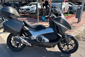 Honda Integra 750 Anche permuta o scambi0