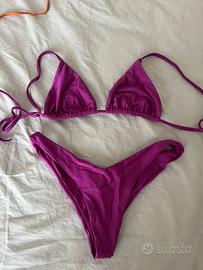 Bikini, usato poche volte, color viola
