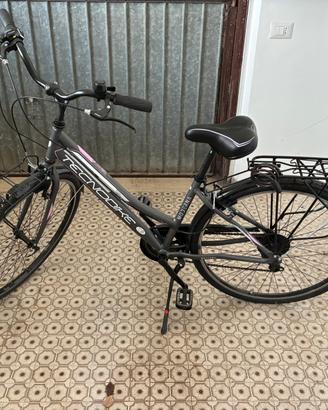 Bici tecno bike moderna taglia 43