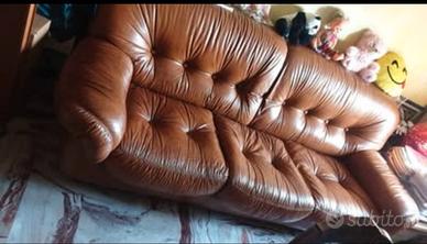 divano in vera pelle