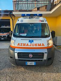 ambulanza 4x 4 