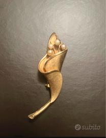 Spilla firmata François