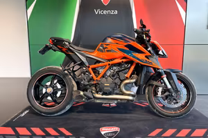 KTM 1290 Super Duke R R