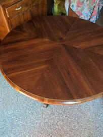 TAVOLO ANTICO ROTONDO LEGNO PREGIATO