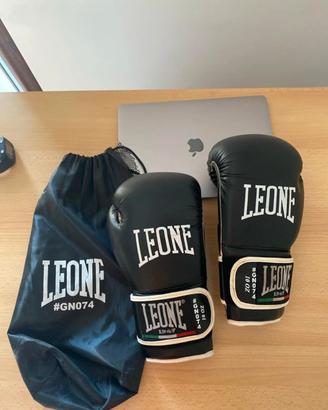 Guantoni da Boxe Pugilato Leone 10 oz gn074