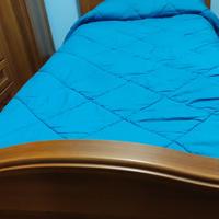 Letto piazza singola con doghe, materasso e topper