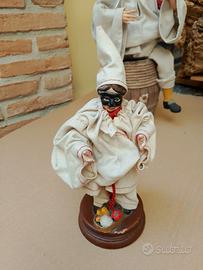 statua Pulcinella.
