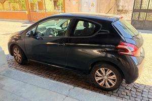 Peugeot 208 1.4 VTi Benzina/GPL