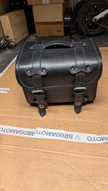 Bauletto in pelle fatto a mano per moto custom