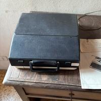 Macchina da scrivere