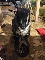Kymco xciting 400i