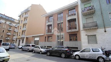 2 LOCALI A TORINO