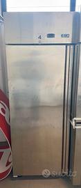 FRIGORIFERO VERTICALE PROFESSIONALE ISA GE 700