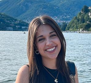 Impiegata front Office