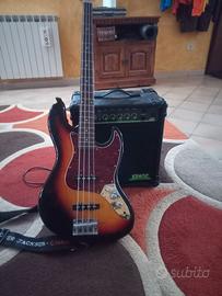 Basso elettrico  più amplificatore