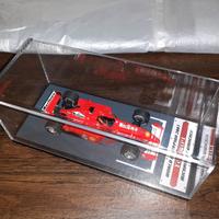 Ferrari F2001 montato da Kit BBR  1 43