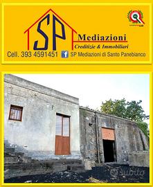 Singola Palmento con ampio Terreno Panoramico