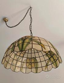 Lampadario vintage in madreperla stile Tiffany