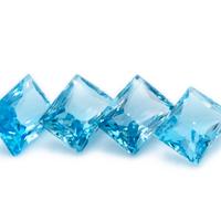 Topazi Blu Naturali Rettangolari – 78,8 ct