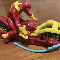 Spiderman con Moto lancia Elastici - HASBRO