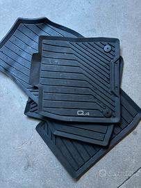 Tappetini in gomma Audi Q4 originali