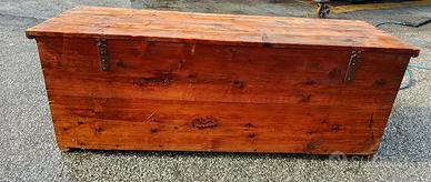 cassapanca  in legno 