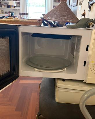 Forno microonde daewoo KOG-8C27