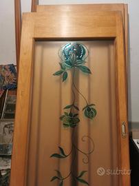 porte con vetri decorati a mano 
