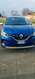Renault Captur 1.6 Hybrid Intens 145cv