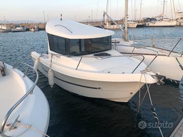 Barca Pilothouse 21 manara