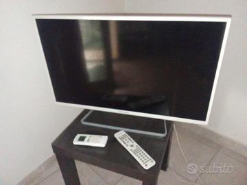 Televisore led HD da 32 pollici 