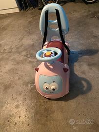 Macchina a spinta per bambini
