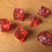 SET 6 DADI IN RESINA ARTIGIANALI ROSSO - RPG D&D